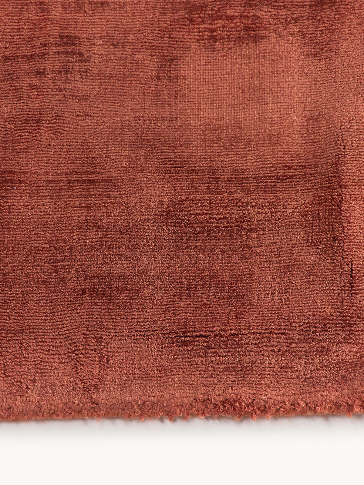 Jessalyn Hand-Woven Viscose Rug