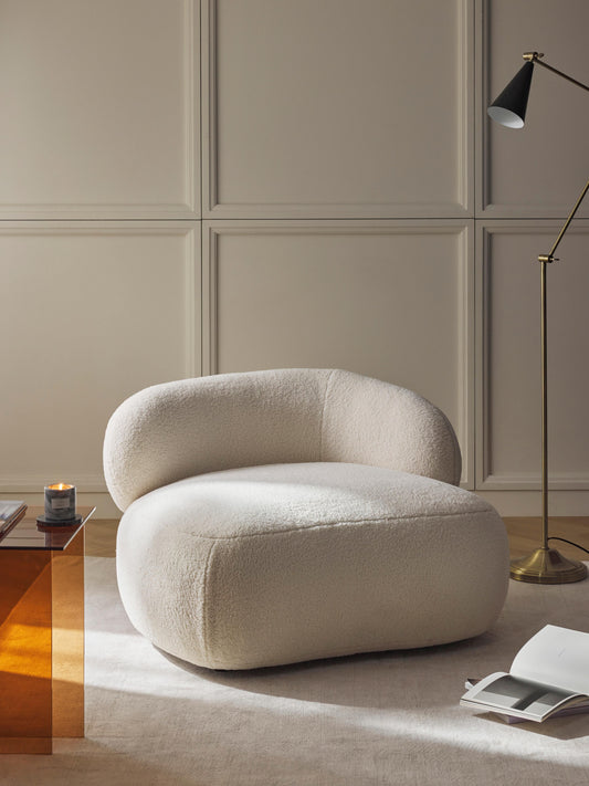 Alborea Lounge Chair in Teddy Fur