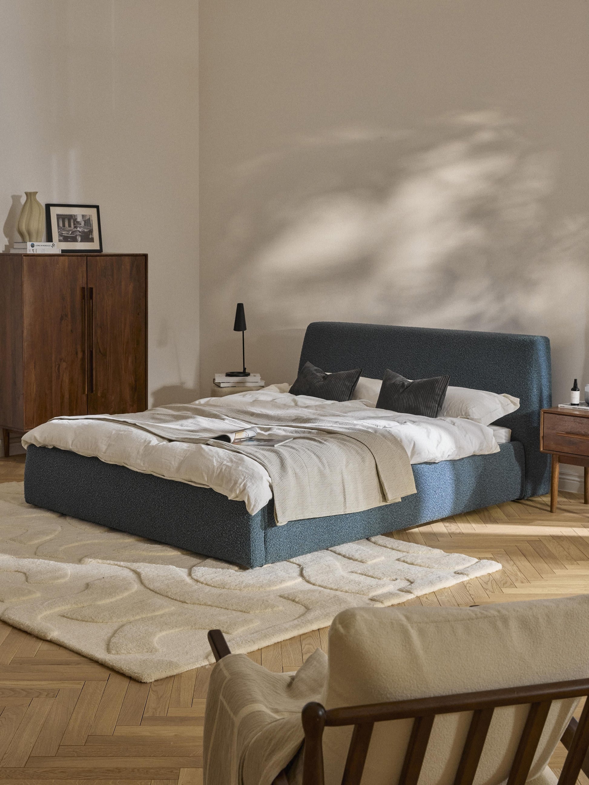 Clonvera Upholstered Bouclé Bed
