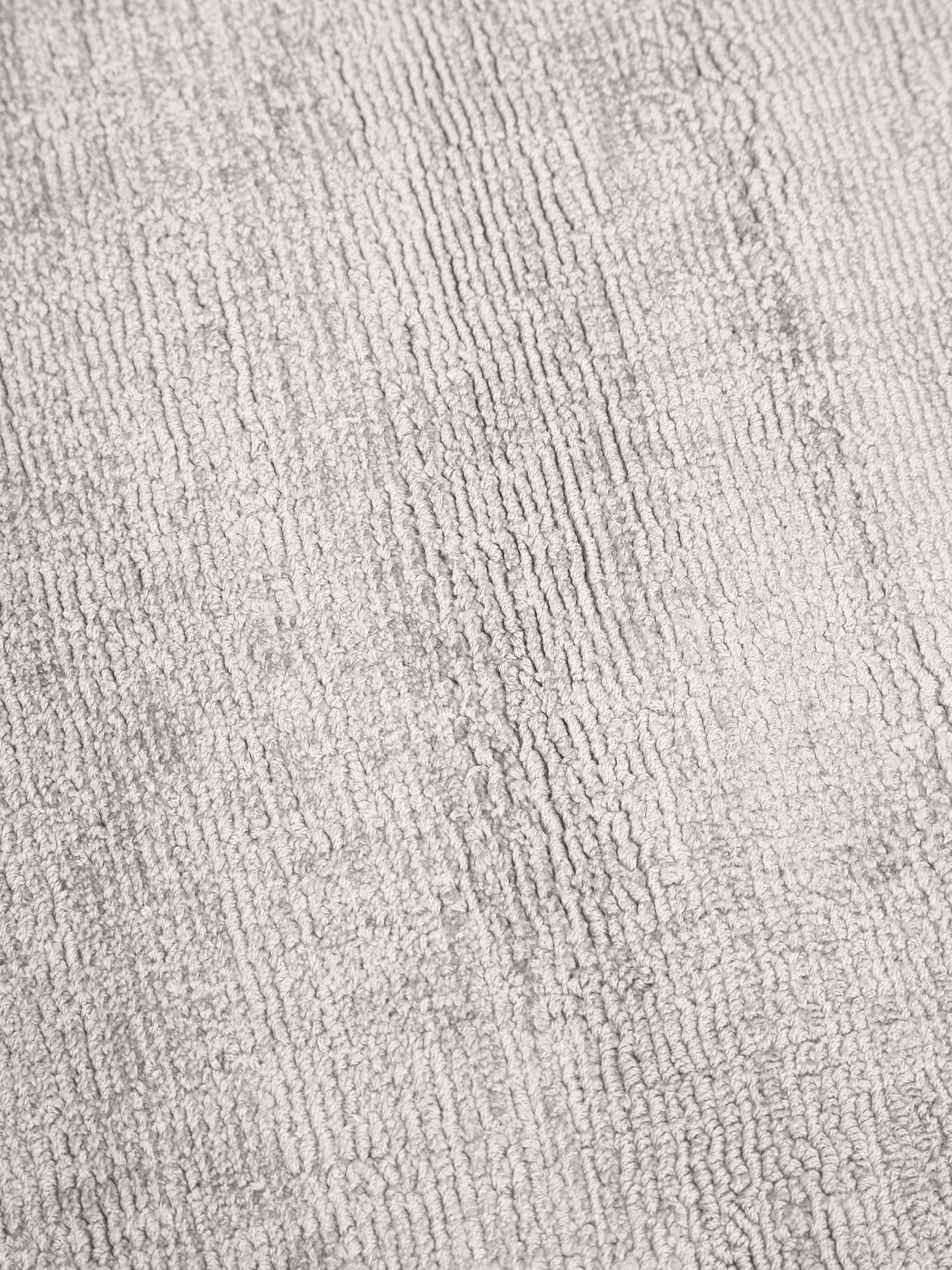 Jessalyn Hand-Woven Viscose Rug