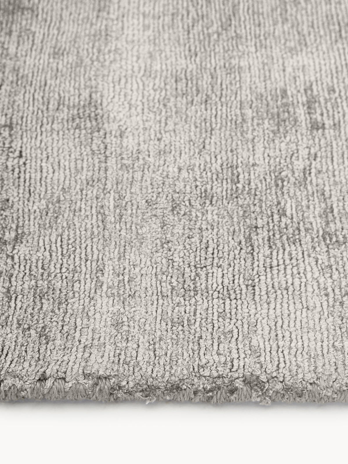 Jessalyn Hand-Woven Viscose Rug