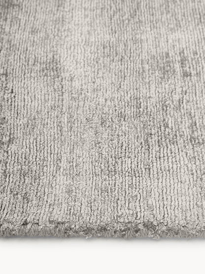 Jessalyn Hand-Woven Viscose Rug