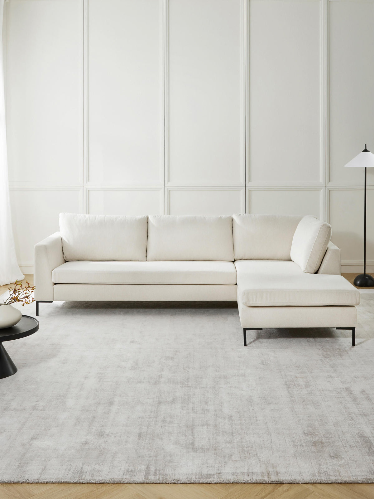 Lunessia Corner Sofa