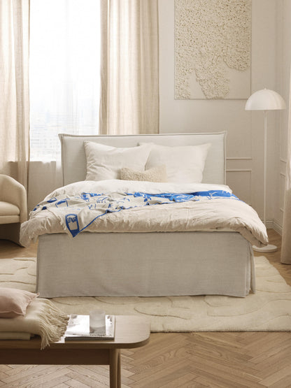 Violenna Box Spring Bed